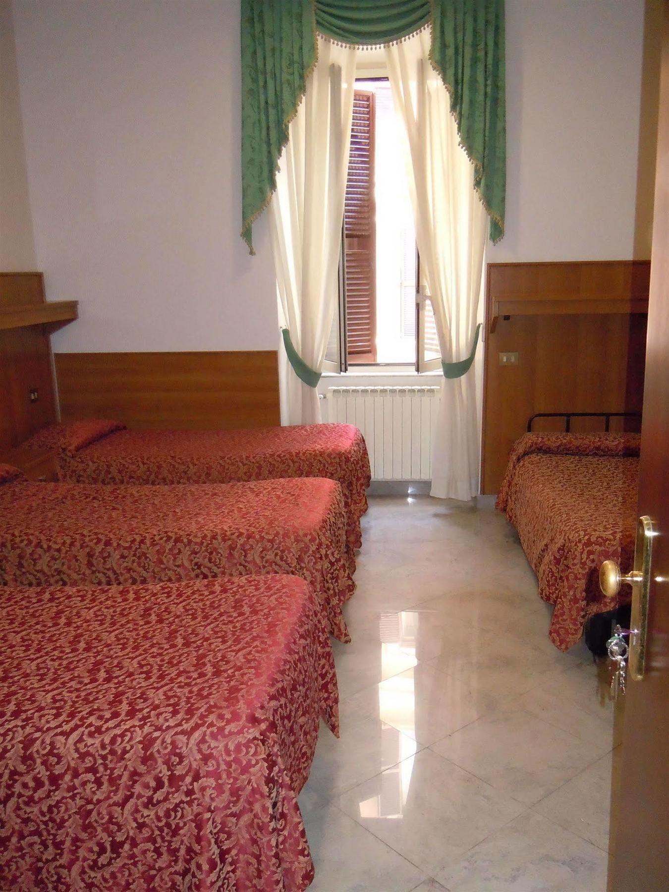 Hotel Papa Germano روما المظهر الخارجي الصورة
